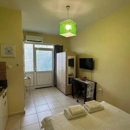 Sweet With Garden Appartement Chania (Crete)